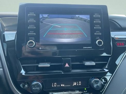 Used 2023 Toyota Camry SE image 23