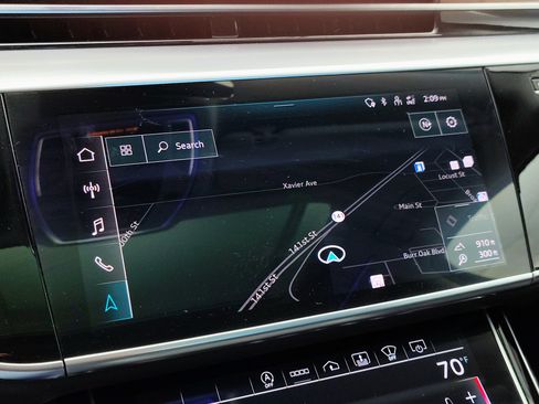 Used 2021 Audi A8 L 3.0T w/ Executive Plus Package image 4