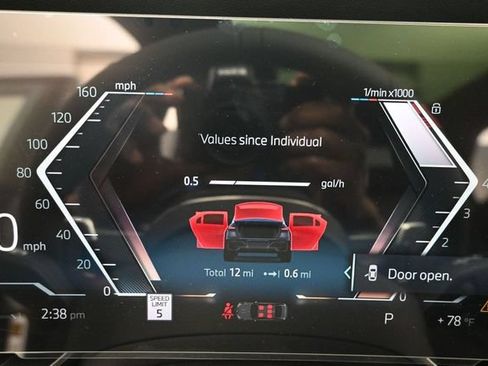 New 2026 BMW 760i xDrive w/ Executive Package AWD/4WD image 12