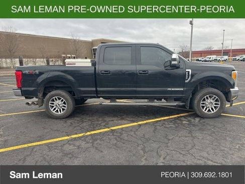 Used 2017 Ford F250 Lariat w/ Lariat Ultimate Package image 3