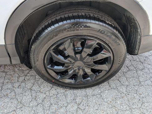 Used 2017 Ford Escape S FWD image 26