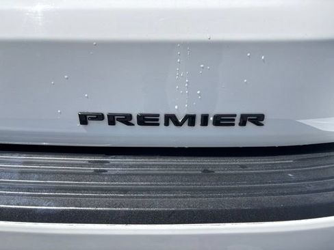 Used 2023 Chevrolet Tahoe Premier AWD/4WD image 6
