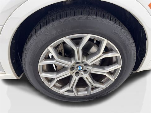 Used 2023 BMW X7 xDrive40i image 92