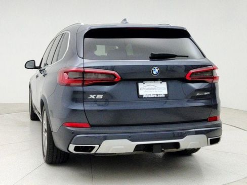Used 2019 BMW X5 xDrive50i w/ Executive Package image 6