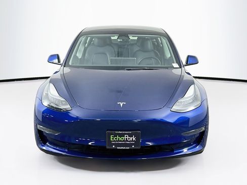 Used 2023 Tesla Model 3 Standard Range RWD image 2