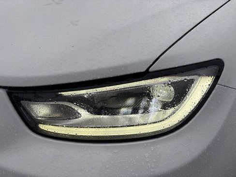 New 2026 Chrysler Pacifica Limited AWD/4WD image 4