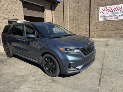 Used 2022 Kia Carnival SX