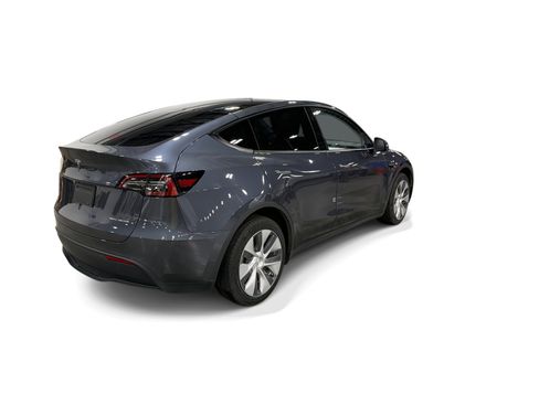 Certified 2023 Tesla Model Y Long Range AWD/4WD image 6