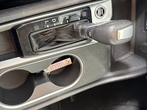 Used 2022 Nissan Altima 2.5 SV image 17