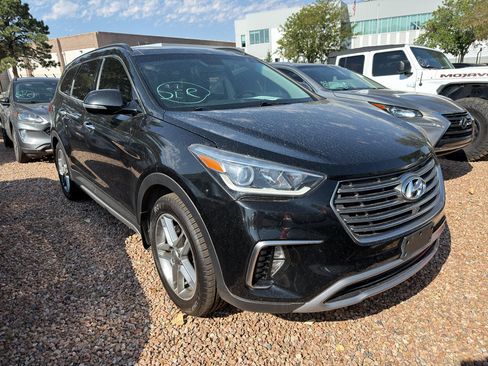 Used 2019 Hyundai Santa Fe XL FWD image 2