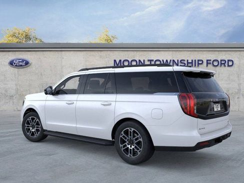 New 2025 Ford Expedition Max Active image 4