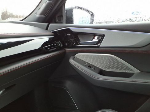 Used 2023 Acura MDX A-Spec image 22