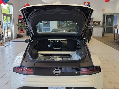 New 2026 Nissan Z Sport w/ Floor Mat Package RWD image 7