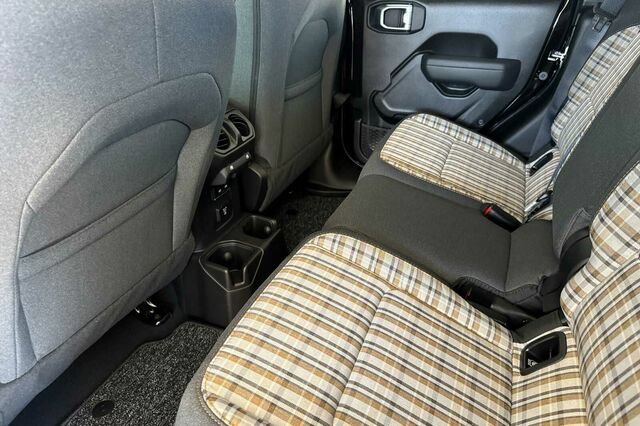 New 2026 Jeep Gladiator Sport AWD/4WD image 9