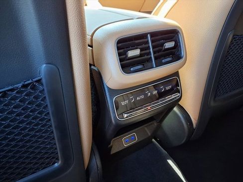 New 2026 Mercedes-Benz GLE 580 GLE 580 image 19