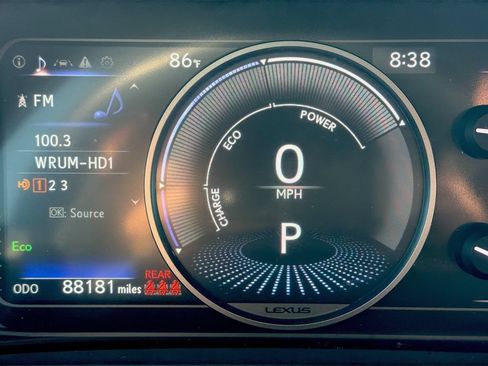 Used 2021 Lexus UX 250h w/ Accessory Package (Z2) AWD/4WD image 25
