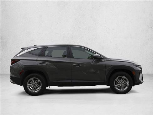 Certified 2026 Hyundai Tucson SE AWD/4WD image 4