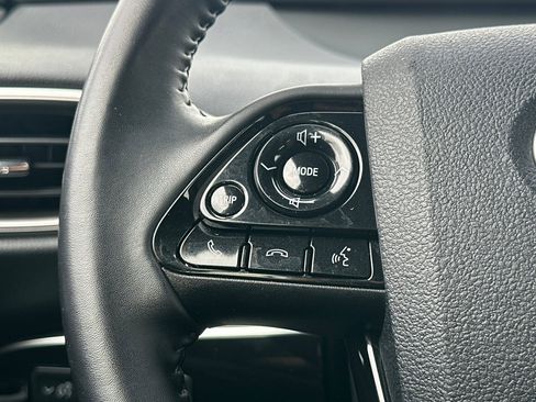 Certified 2022 Toyota Prius Prime XLE image 31