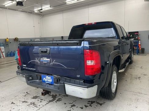 Used 2007 Chevrolet Silverado 1500 LT w/ 1LT Convenience Package AWD/4WD image 4