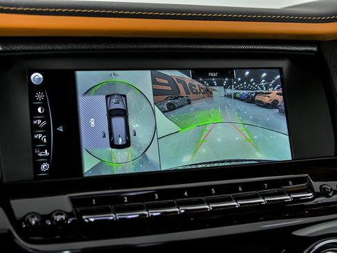 Used 2022 Rolls-Royce Cullinan w/ Dark Exterior Package image 35