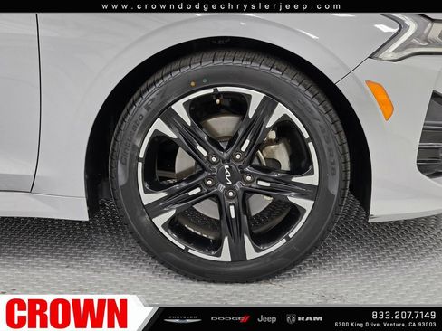 Used 2024 Kia K5 GT-Line w/ GT-Line Premium Package FWD image 9
