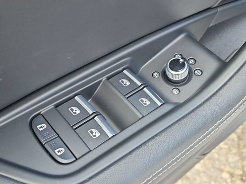 Used 2023 Audi A5 2.0T Premium Plus AWD/4WD image 30