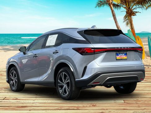 Used 2026 Lexus RX 350 Premium w/ Convenience Package FWD image 4
