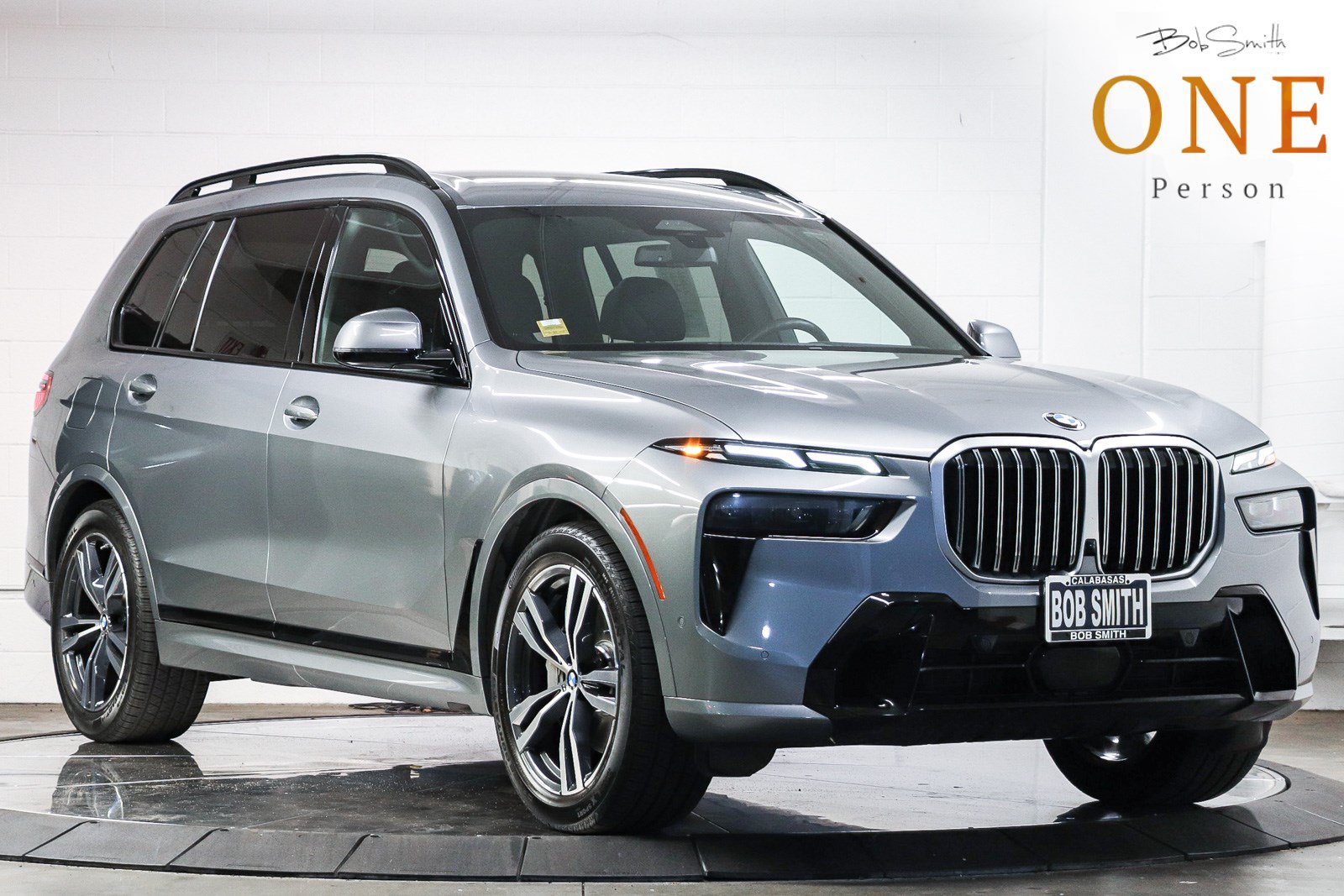 Certified 2024 BMW X7 xDrive40i w/ M Sport Package AWD/4WD image 1