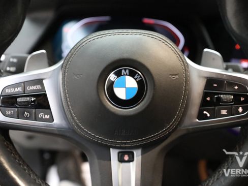 Used 2020 BMW X7 xDrive40i w/ M Sport Package AWD/4WD image 44