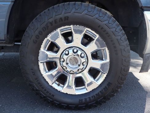 Used 2017 Ford F350 Lariat w/ Chrome Package AWD/4WD image 43