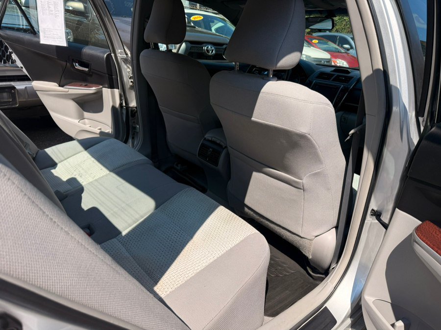 Used 2013 Toyota Camry XLE FWD image 10