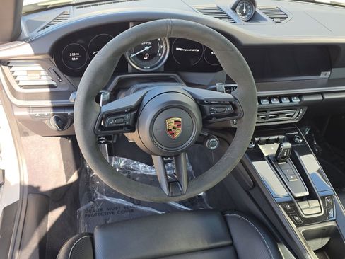 Used 2022 Porsche 911 Targa 4 GTS image 4