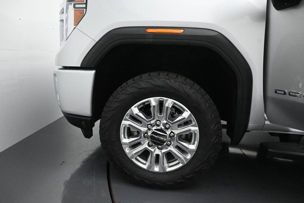 Used 2020 GMC Sierra 2500 Denali w/ Denali Ultimate Package AWD/4WD image 8