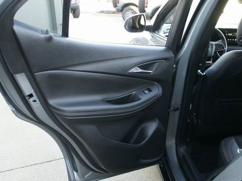 Used 2024 Buick Encore GX Sport Touring image 24