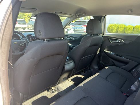 Used 2024 Chevrolet Malibu LS w/ Driver Confidence Package FWD image 13