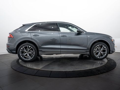 Certified 2023 Audi Q8 Premium Plus w/ Premium Plus Package AWD/4WD image 3