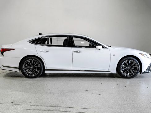 Used 2021 Lexus LS 500 F Sport w/ Accessory Package (Z2) image 5