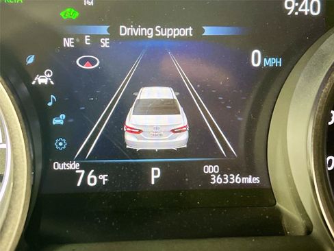 Used 2022 Toyota Camry XSE w/ Navigation Upgrade Package FWD image 12