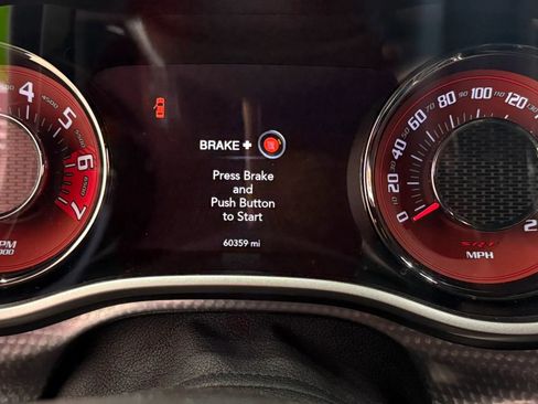 Used 2017 Dodge Challenger SRT Hellcat image 9