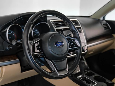 Used 2019 Subaru Outback 2.5i Limited w/ Popular Package #2 image 15