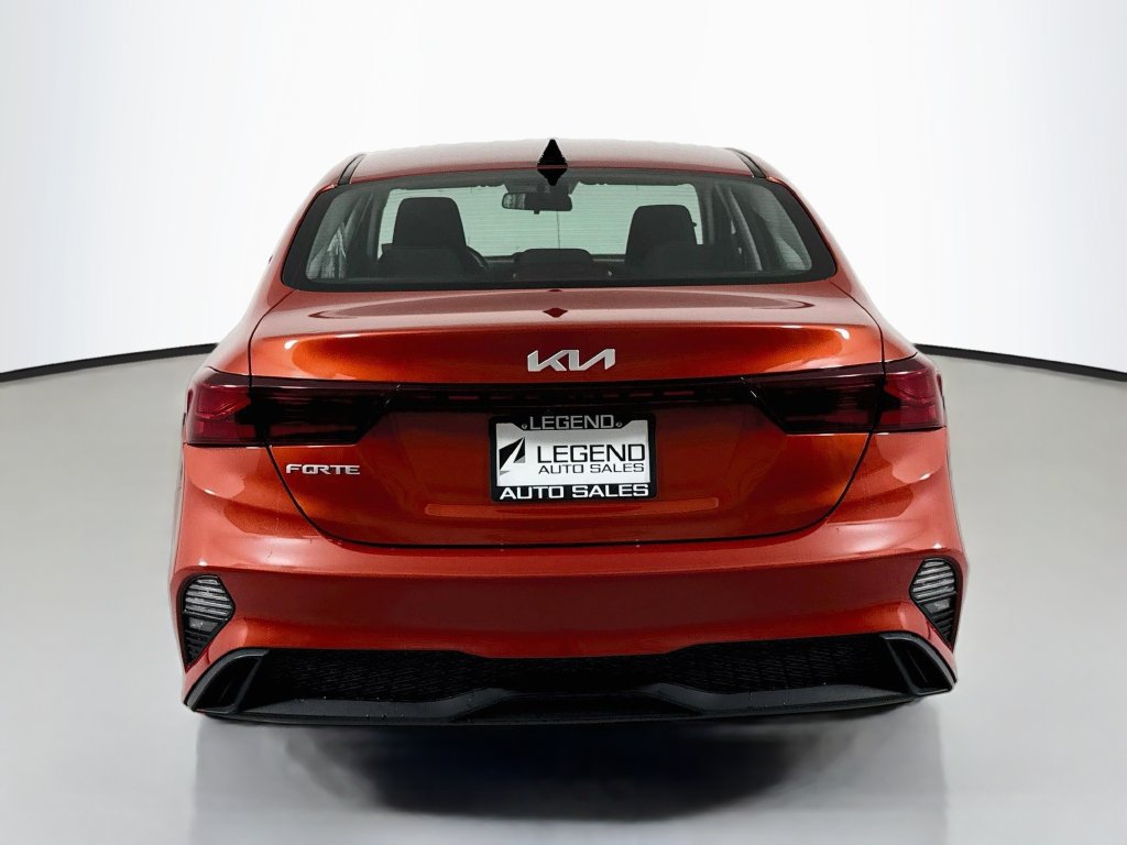 Used 2022 Kia Forte LXS FWD image 7