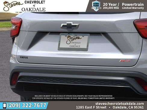 New 2026 Chevrolet Trax RS w/ Sunroof Package FWD image 14