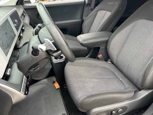 Used 2024 Hyundai Ioniq 5 SEL RWD image 21
