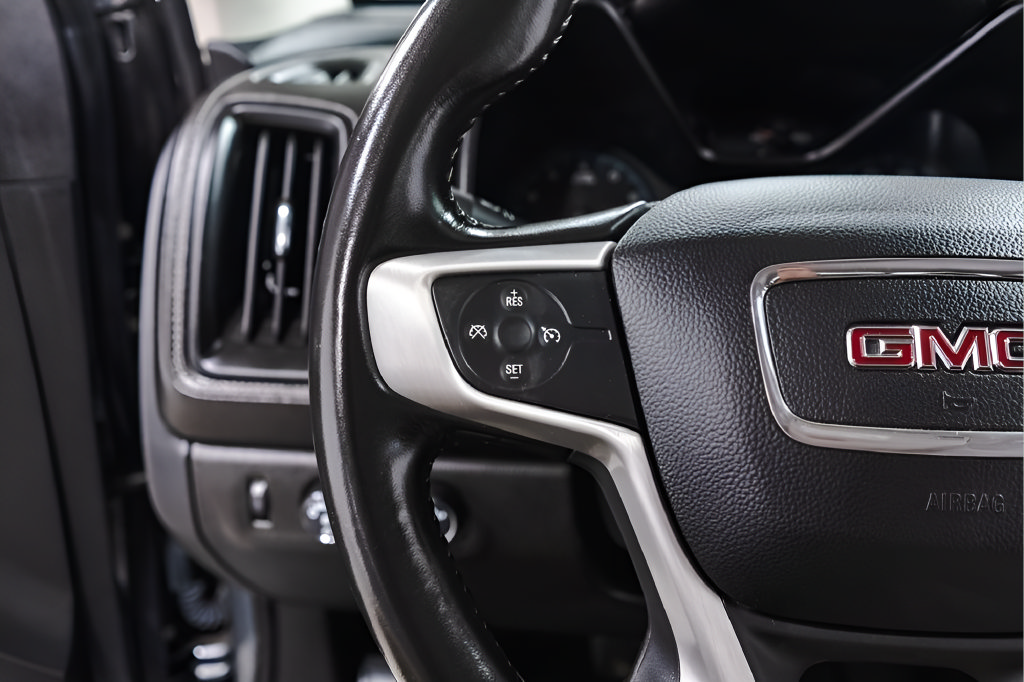 Used 2022 GMC Canyon Elevation w/ Trailering Package AWD/4WD image 11