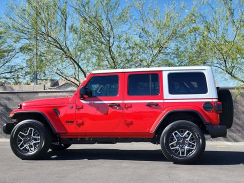 New 2026 Jeep Wrangler Unlimited Sahara w/ Whitecap Package AWD/4WD image 6