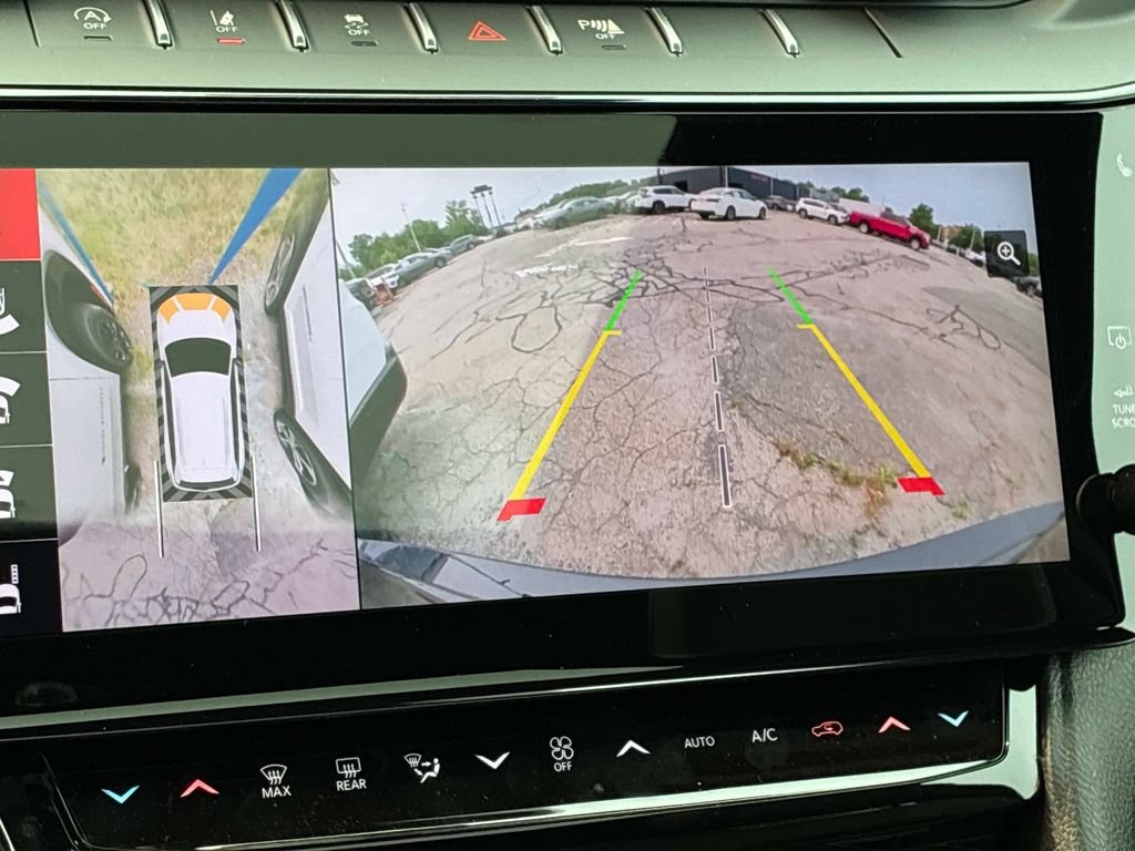 New 2026 Jeep Grand Cherokee Limited AWD/4WD image 17