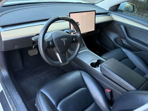 Used 2021 Tesla Model 3 Standard Range Plus RWD image 14