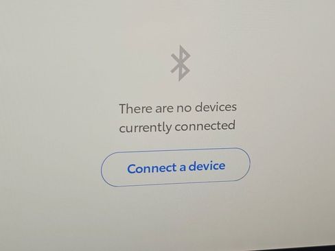 Used 2025 Toyota Highlander Limited image 13