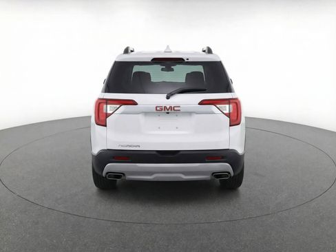 Used 2023 GMC Acadia SLT FWD image 7