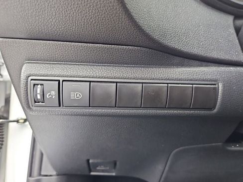 Used 2024 Toyota Corolla LE image 30